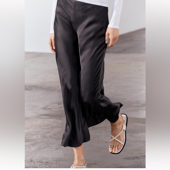 ZARA SATIN EFFECT MIDI SKIRT ZW COLLECTION - Picture 3 of 10